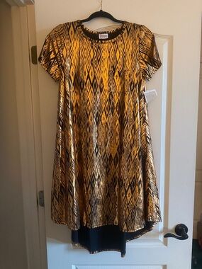 LuLaRoe Metallic Gold and Black Diamond-Print ' Dress